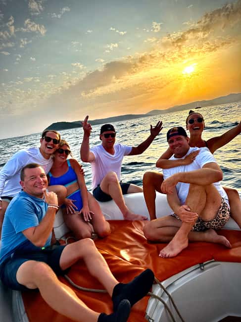 From Split: Private Sunset Boat Tour - Music on board and guides who know when to let it be quiet