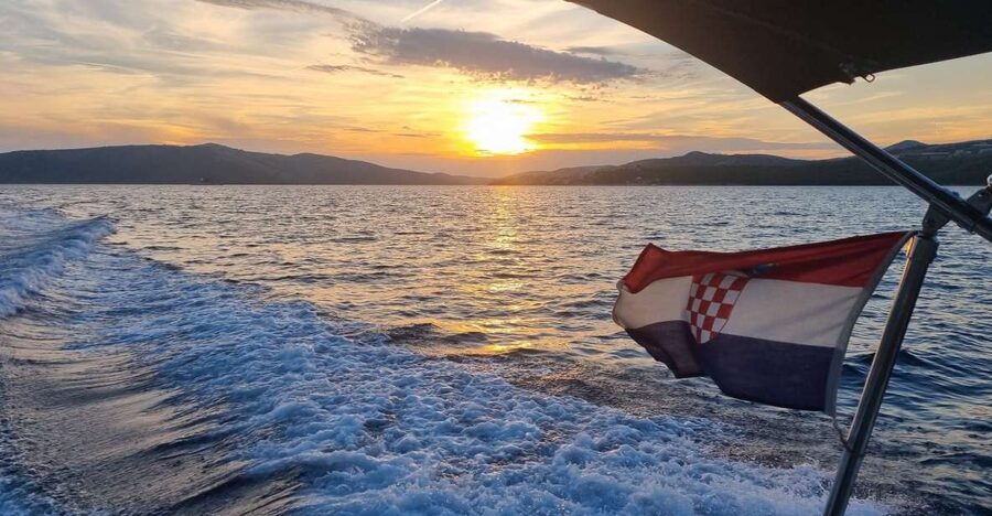From Trogir: 3 islands half day tour with Blue Lagoon - From Kamerlengo Castle to Krknjaši Blue Lagoon: Fast and Ready to Swim