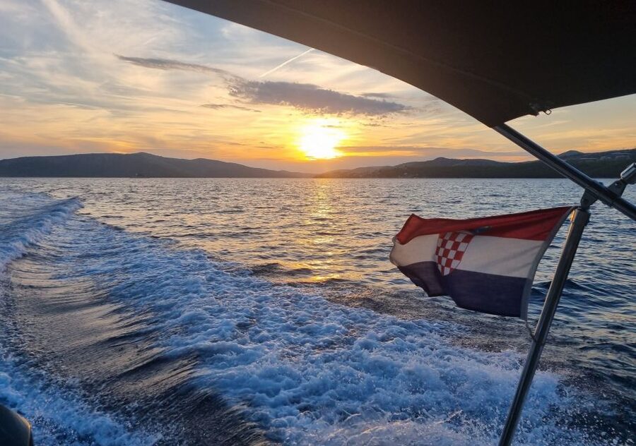 From Trogir: 3 islands half day tour with Blue Lagoon - What’s Included, What’s Not, and What to Pack