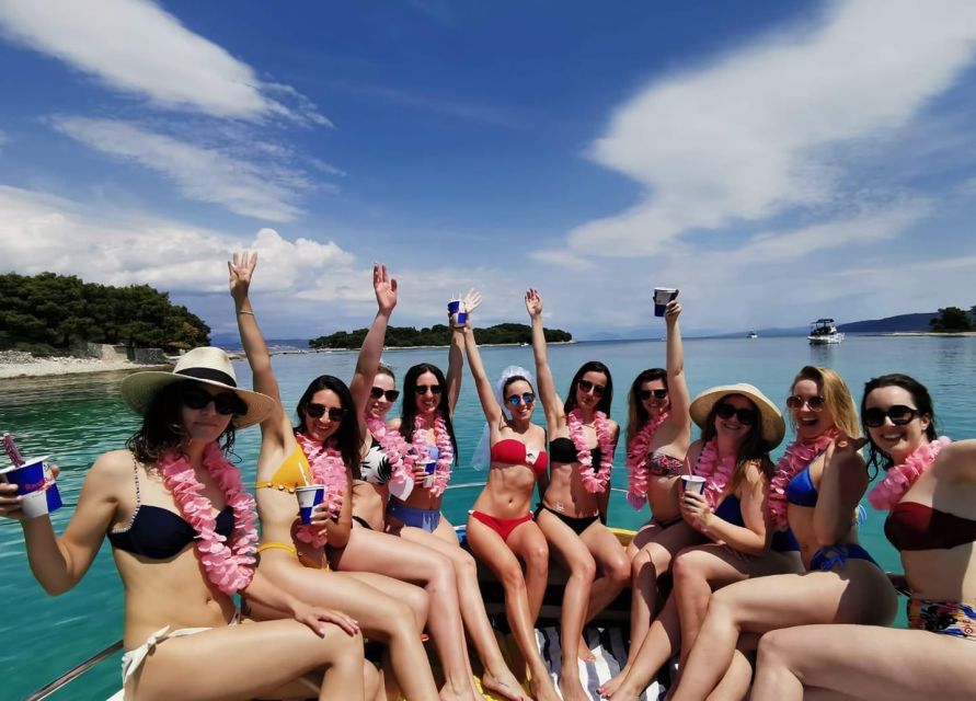 From Trogir: 3 islands half day tour with Blue Lagoon - Group Size, Pace, and the Best Time to Go at 9:00 or 15:00