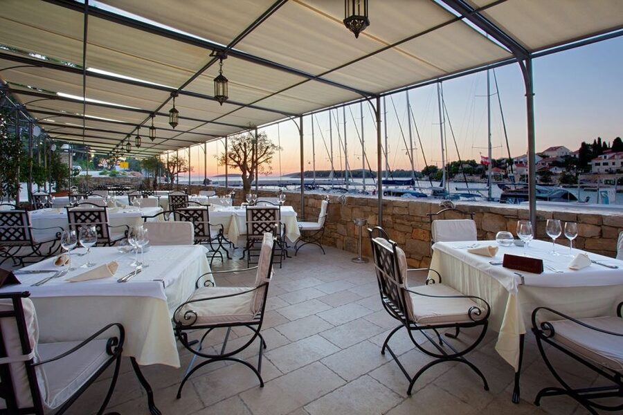 From Trogir: Sunset Private Tour - Dinner With Sea Views: Plan Your Meal Early