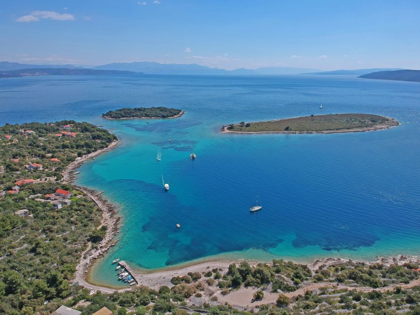 From Trogir: Three Islands Half-Day Speedboat Tour - Duga Bay on Čiovo: another swim with a fish-spotting bonus