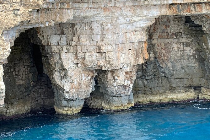 Fully customized private boat trip from Trogir and Split - Price, fuel surcharge, and avoiding last-minute surprises