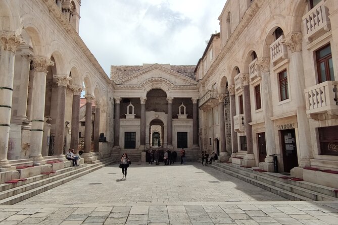 Game of Thrones and Split Highlights - Starting at the Brass Gates on Riva Harbor