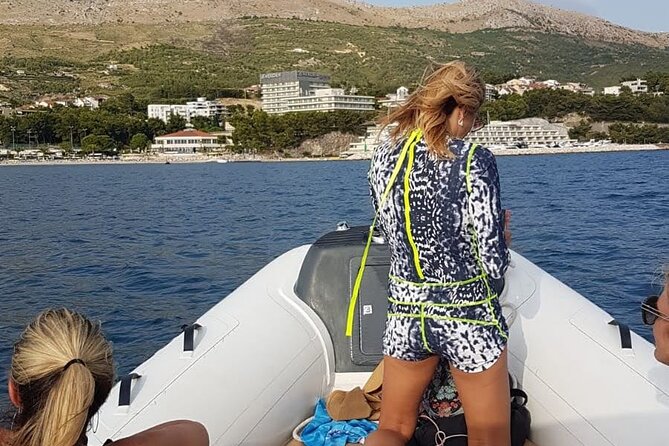 Half-Day Private Boat Tour from Split to Blue Lagoon - Private speed boat value: what the included extras really buy you