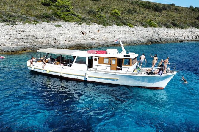 Half Day Private Group Boat Tour in Croatia - Why Hvar by boat beats a rushed day on land
