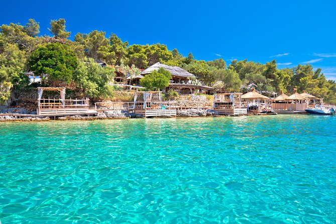 HVAR & 4 Islands PRIVATE BOAT TOUR - Price and value for a group up to 10