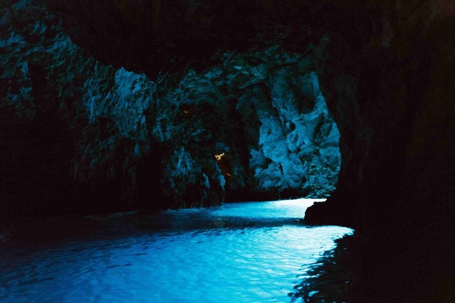 Hvar: Blue and Green Caves Boat Tour with Stiniva Beach - Budikovac Blue Lagoon Snorkeling with Provided Goggles