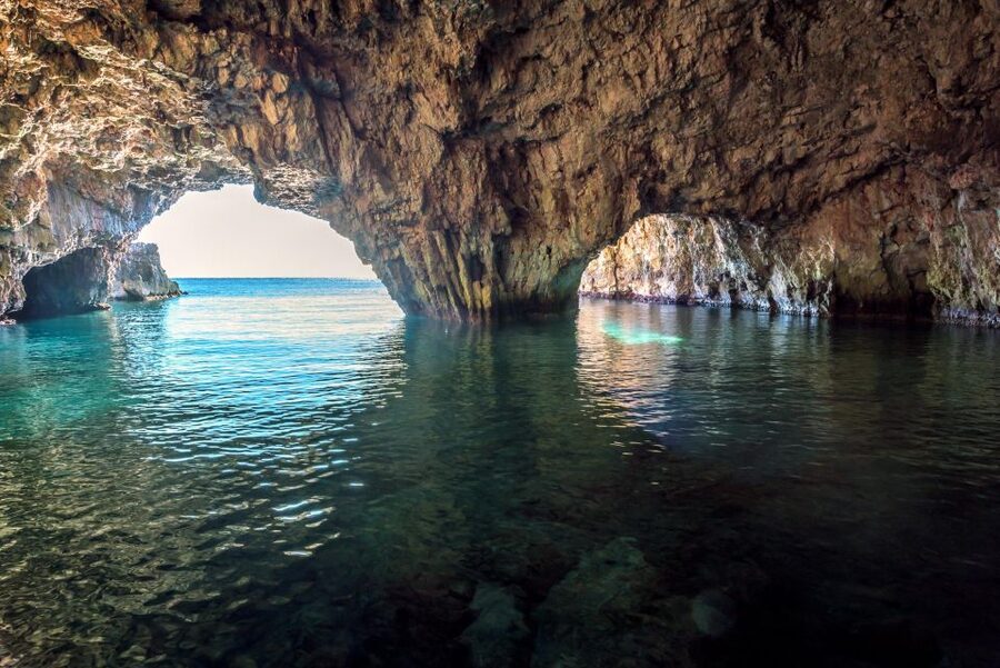 Hvar:Blue & Grenn Cave and Vis Island Private Speedboat Tour - Why Paying for a Skipper (and a Private Boat) Actually Works