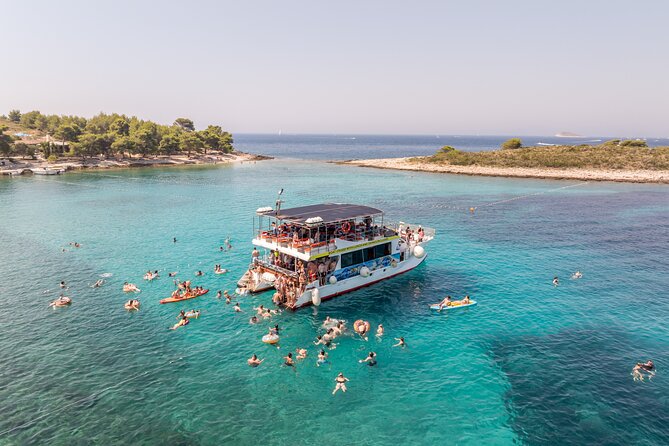 Hvar, Brač & Pakleni islands cruise with lunch & drinks from Split & Trogir - Hvar town and Fortica: the postcard route