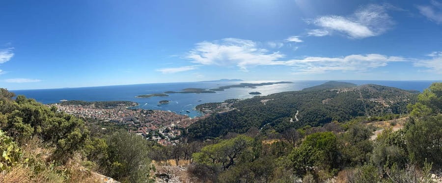 Hvar: Hvar Wine Tasting Experience - Key things that make this tour worth your time
