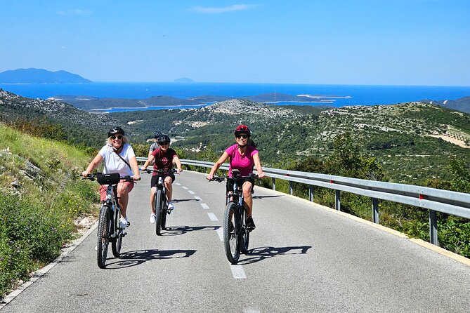 Hvar Island Self-Guided E-Bike Tour - Stop 3: Malo Grablje, the Abandoned-Village Time Capsule