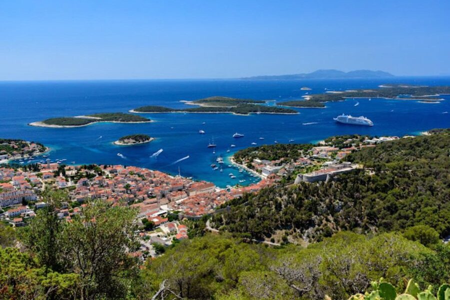 Hvar: Island tour with Wine and Olive Oil Tasting - Price and value: is $141 worth it?