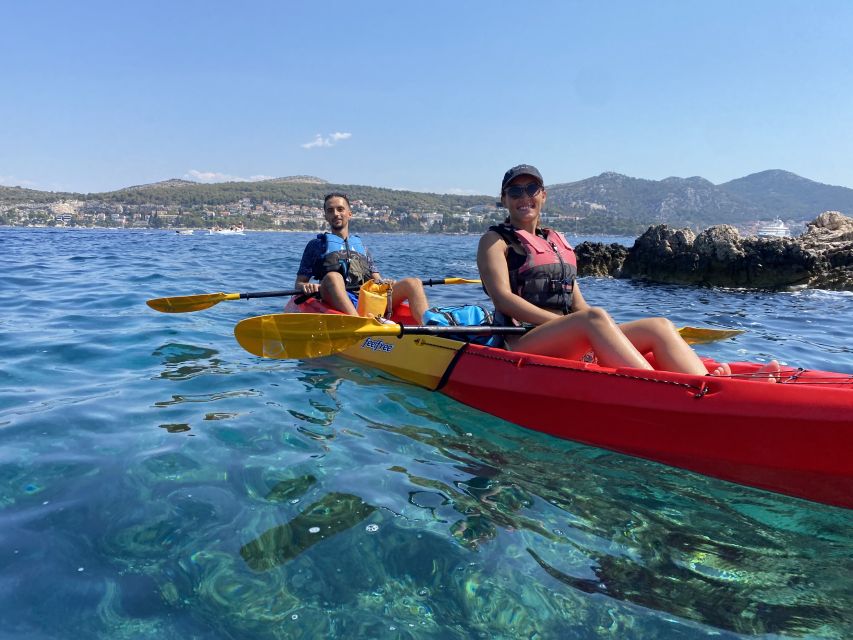 Hvar: Pakleni Islands Self-Guided Kayaking Tour - Using the self-guided map, how to pick bays without stress