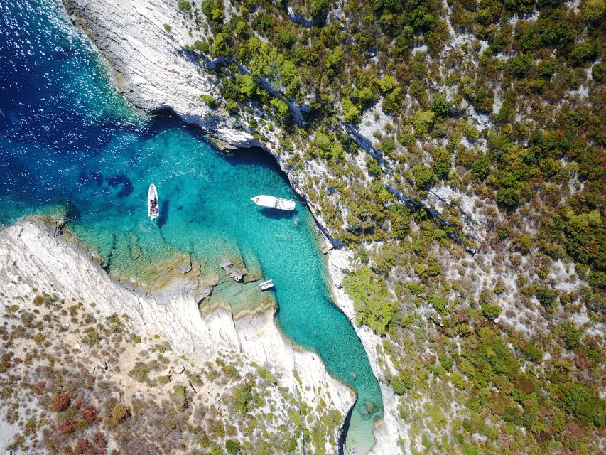 Hvar: Private Blue Cave and Vis Speedboat Tour - Secret caves on Vis’s south shore, and why “lesser-known” matters