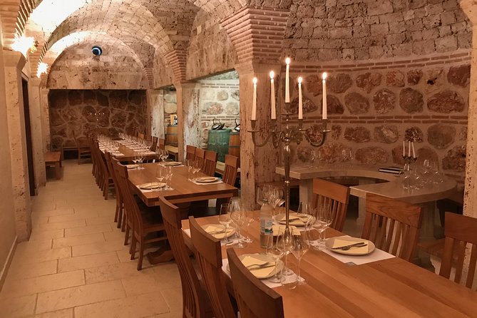 Hvar Small Group Wine Tour and Authentic Dalmatian Dinner - Dalmatian dinner in a quiet, abandoned-village setting
