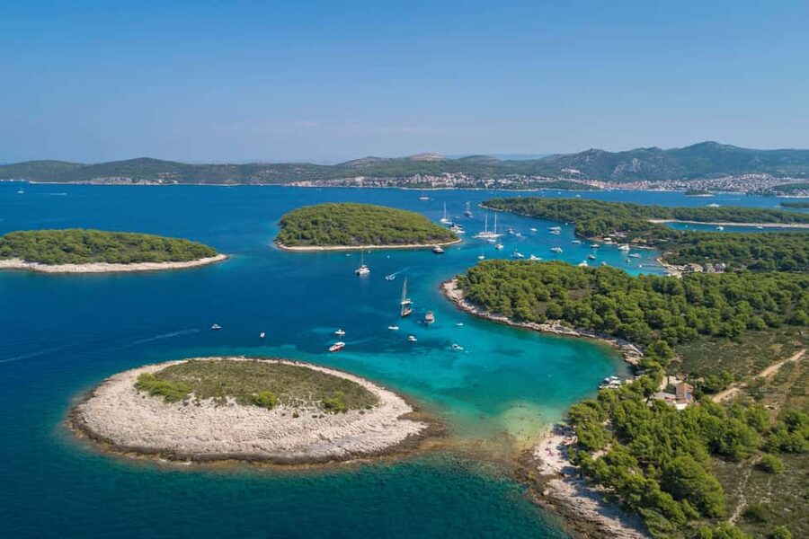Hvar: Sunset and Pakleni Islands with a Speed Boat - Mlini beach and Ždrilca lagoon, your swim and snorkeling time