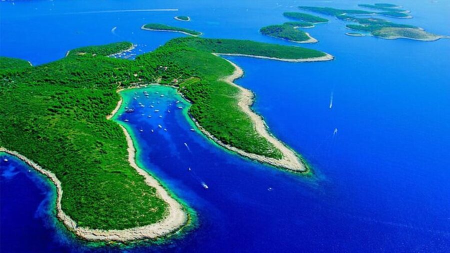 Hvar Tour from Split - Full Day Tour - Split to Bol (Brač): finding your sea legs fast