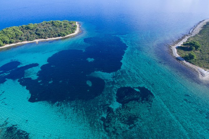 Island hopping (6 Islands) private tour from Trogir or Split - Pakleni Islands: bays for swimming, plus lunch at sea