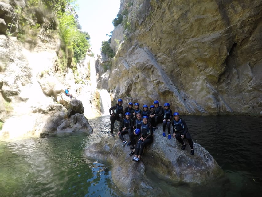 Iz Omisa/Zadvarija: Extremni Canyoning na rijeci Cetini - Timing, Fitness, and the Group Size Reality