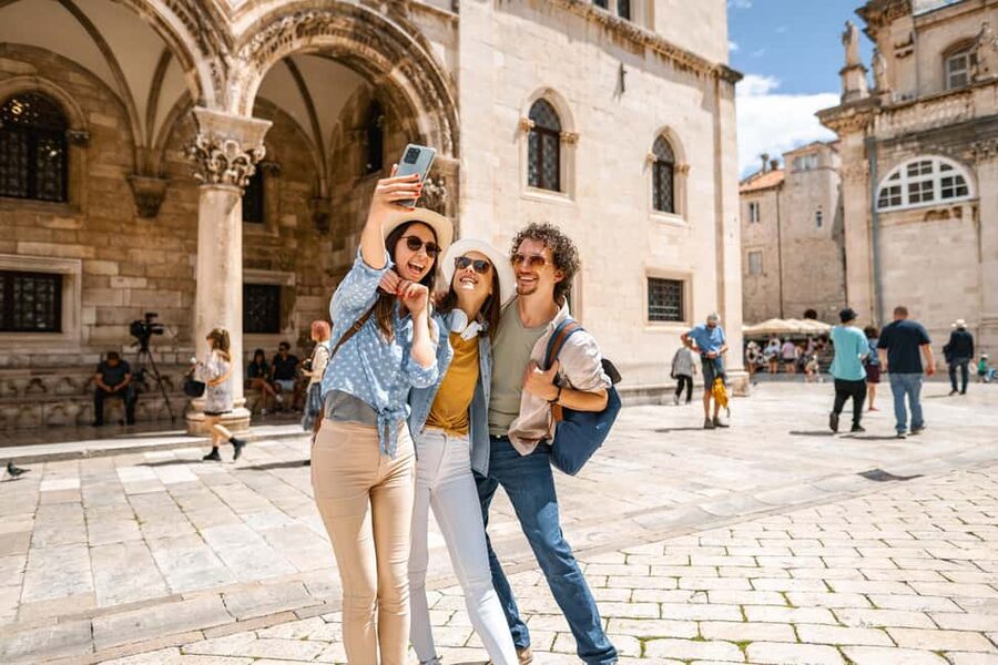 Jewels of Hvar – Guided Walking Tour - Main square corners and Hvar’s first cathedral