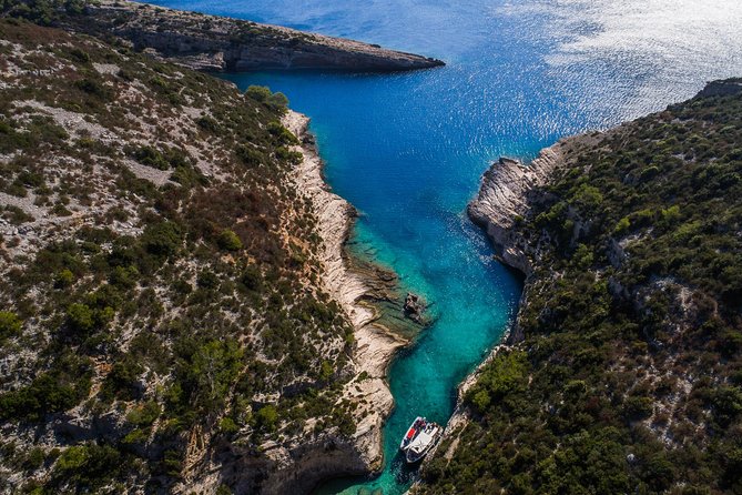 Luxury Blue Cave & 5 Islands Tour from Split - Stop on Vis: hidden-cave views plus a quick swim