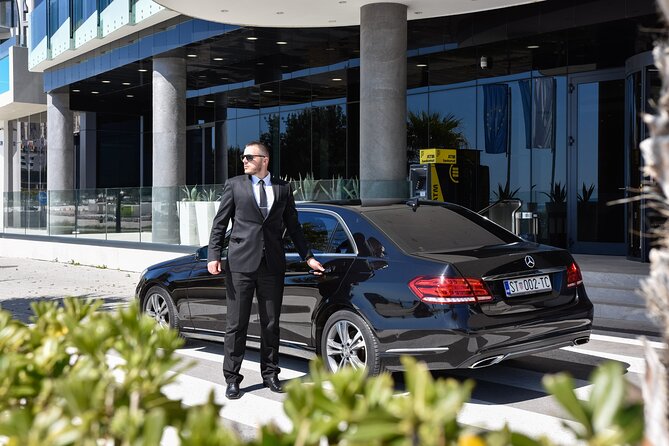 Luxury private transfer: Split Town to Split airport - Split Pickup Without the Airport Chaos