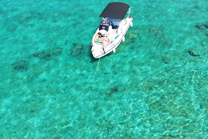 Magic Private Boat Tour from Split - Lunch on Šolta and the Stomorska meal moment