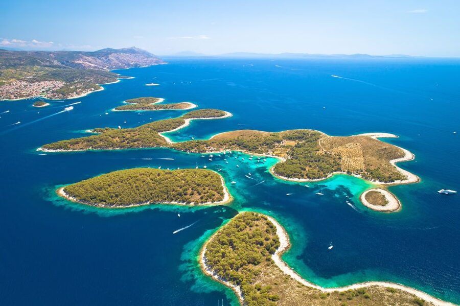 Makarska: 5-Islands Tour, Blue Cave, Vis, Hvar & Brač - Brac’s Puntica Bay finish: the last swim stop