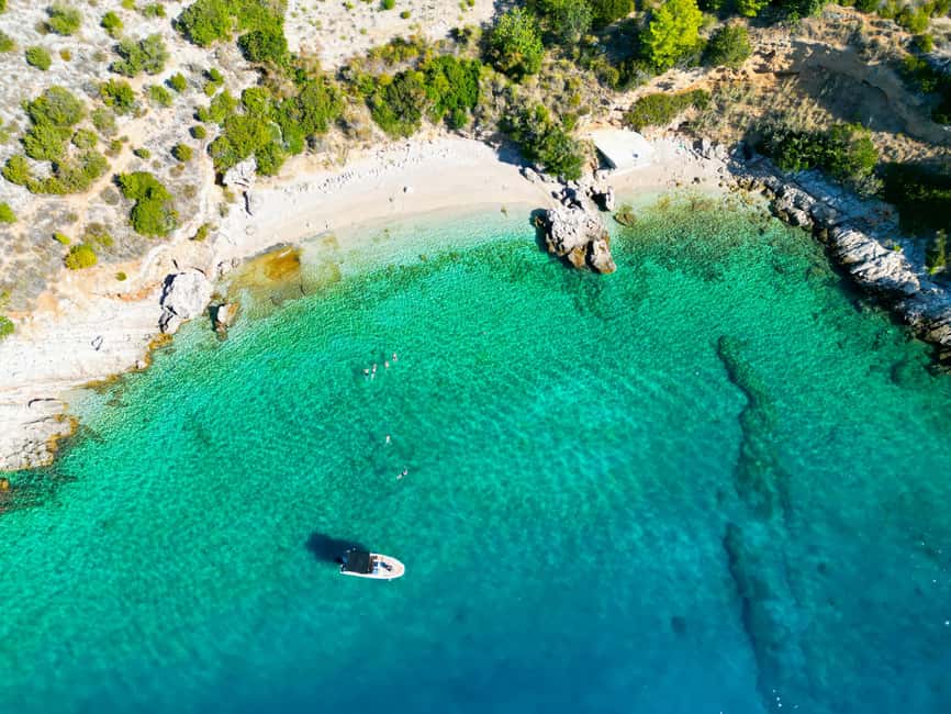 Makarska: Golden Horn Beach & Secluded Bays Speedboat Tour - The 50-minute ride: coastline views, and a quick reality check