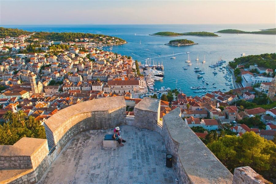 Makarska: Golden Horn, Bol, Hvar & Paklinski Islands Tour - Bol on Brac: Old Streets, Quick Wine Options, and Easy Beach Energy