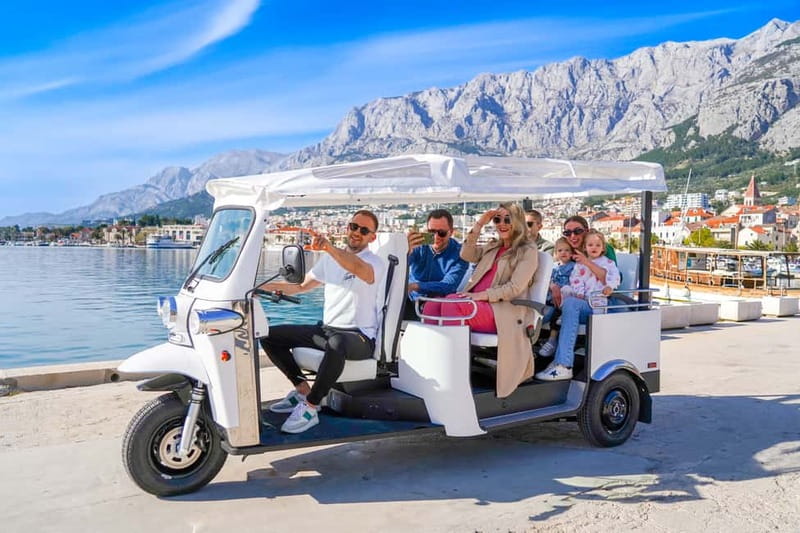 Makarska: Skywalk Tuk-Tuk Tour with Skip-the-Line Ticket - Electric, open-air tuk-tuk up Biokovo: why the ride feels special