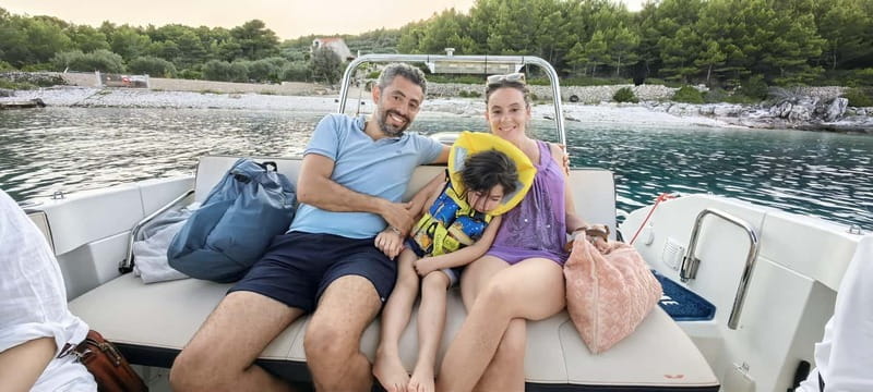 Makarska: Speedboat Sunset Tour to hidden bay on island Brač - Who This Tour Suits Best (And Who Might Want Something Else)
