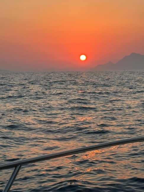 Makarska: Sunset private boat tour from Makarska - What you get for the base price, and what adds up later