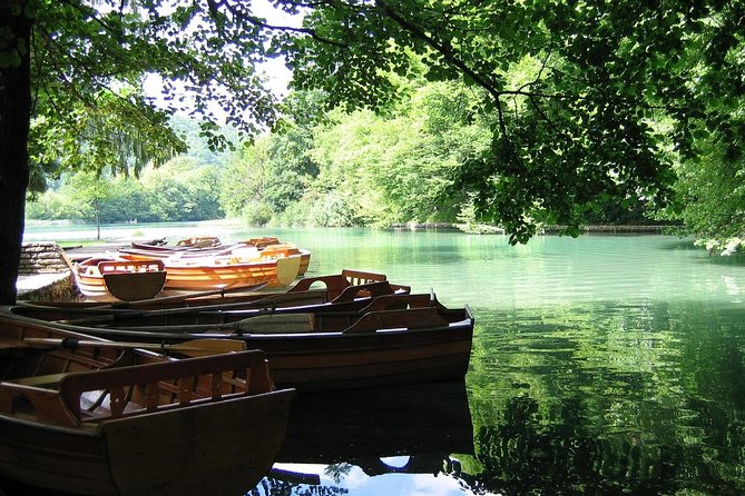 National Park Plitvice Lakes from Split - Walking Plitvice Lakes: bridges, waterfalls, and the “up and down” reality
