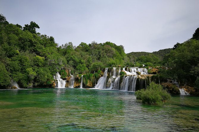 NP Krka waterfalls & Wine tasting - Private day tour from Split - Licensed English Guide and the Boško Factor