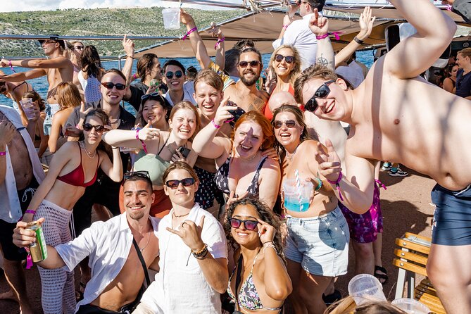 Out to Sea Split Boat Party w/ Blue Lagoon Swim, Dj & Afterparty - The Included Nightclub Entry: Keeping the Night Alive
