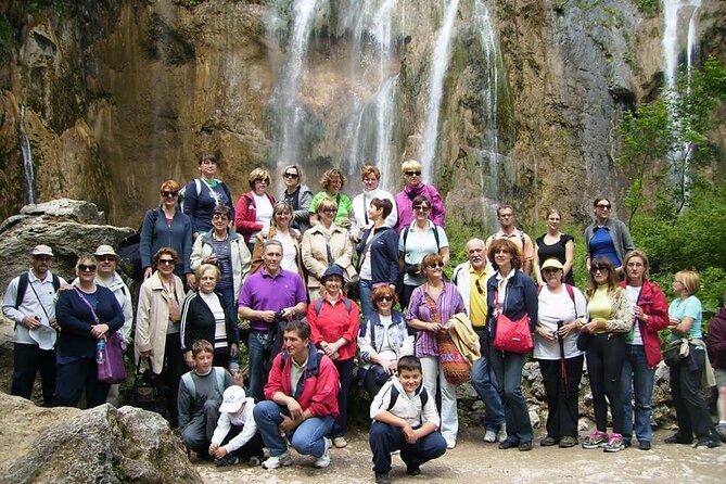 Plitvice Lakes Small Group Tour Ecco from Split or Trogir - Pickup and the 12-hour rhythm from Split or Trogir