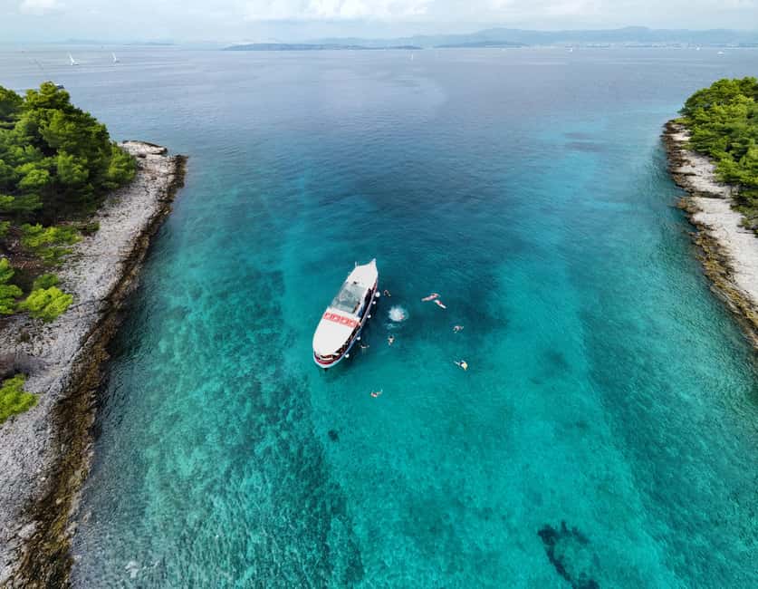 Podstrana: Full-Day Boat Trip to Brač and Shipwreck Kontesa - What the reviews praise most (and how that helps you)