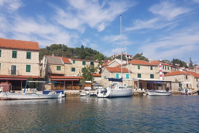 Private Blue Lagoon and Hidden Bays tour from Split & Brac for 12 - Blue Lagoon and Krknjasi Bay: the swim stop you will plan around