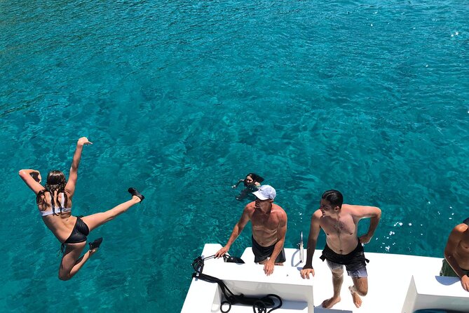 Private Blue Lagoon and UNESCO town Trogir 5h Boat Tour for 12 - Comfort, crew energy, and the small touches that add up