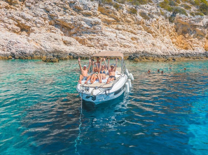 Private boat tour to Hvar & Red Rocks: from Trogir or Split - Hvar Town free time, plus the Fortica viewpoint goal