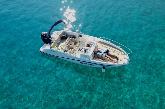 Private Boat Tour within Croatia - Stop 2: Zecevo Islet and Vrboska, Plus a Lunch-Friendly Pivot
