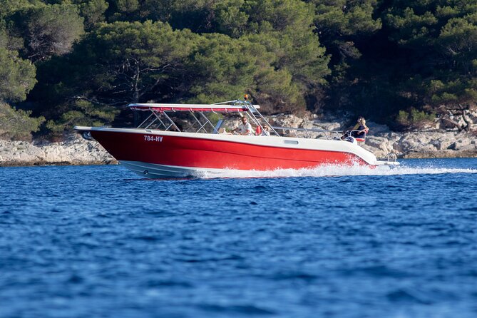 Private Custom Island Hopping Speedboat Tour from Hvar - Your 10:00 departure from Hvar, and how the day keeps moving