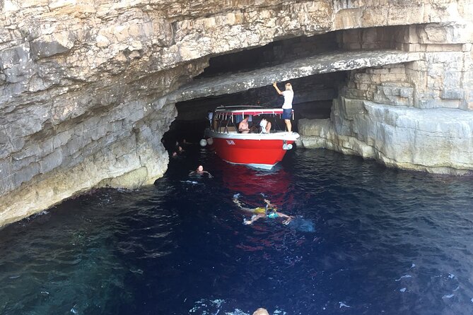 Private Custom Island Hopping Speedboat Tour from Hvar - Cave tickets and lunch costs: budget like a smart cruiser