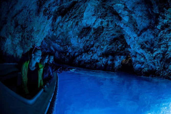 Private Customised Boat Tour With Speed Boat - Blue Lagoon or Krknjasi Bay: the best snorkeling window