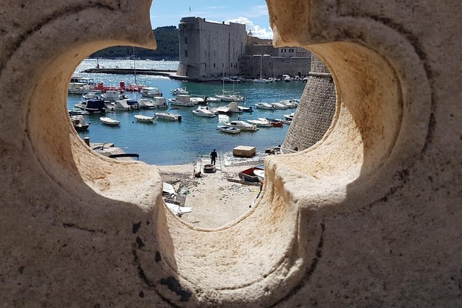 Private Day Trip to Dubrovnik With Authentic Food At Family Home - Dubrovnik Old Town, Fort Walls, and High-View Photo Stops