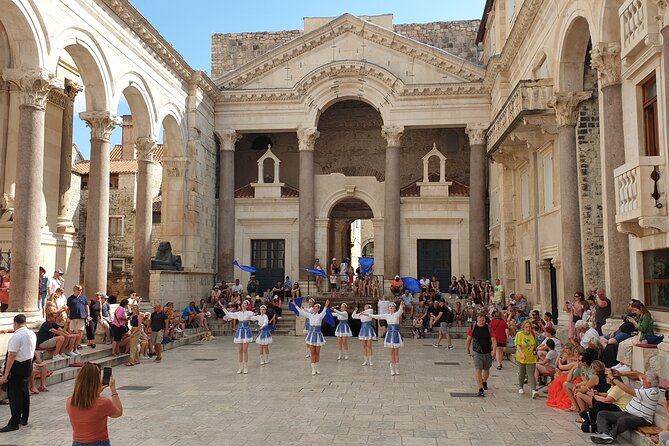 Private History Split Walking Tour in Italian - Small group - Price and value: what $69.39 gets you in Split