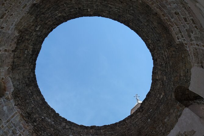 Private History tour - small group - Key highlights you will feel in your feet and your head