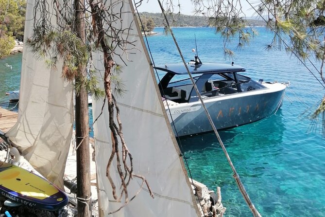 Private Luxury boat from Hvar, Brač and Split - Start time, pickup anywhere, and how your skipper shapes the day